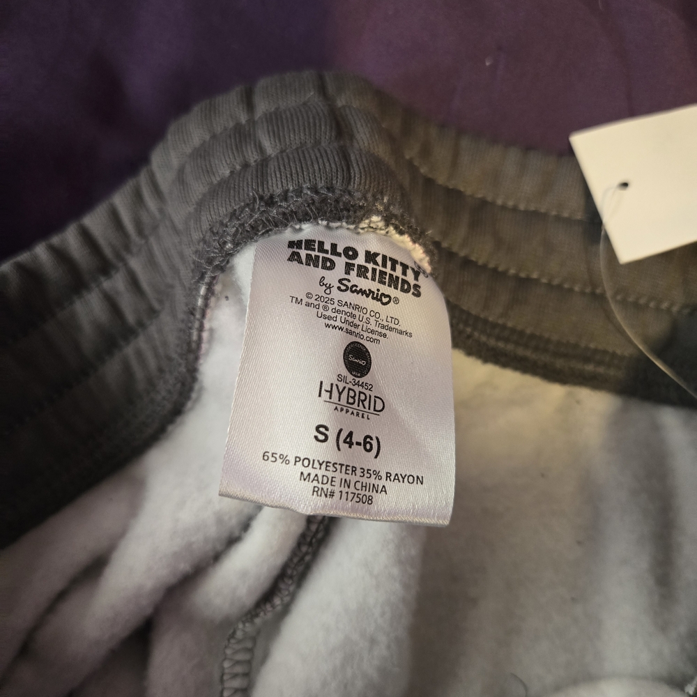 Halloween Sanrio Gray and Purple Hello Kitty Sweat Set - Picture 7 of 7